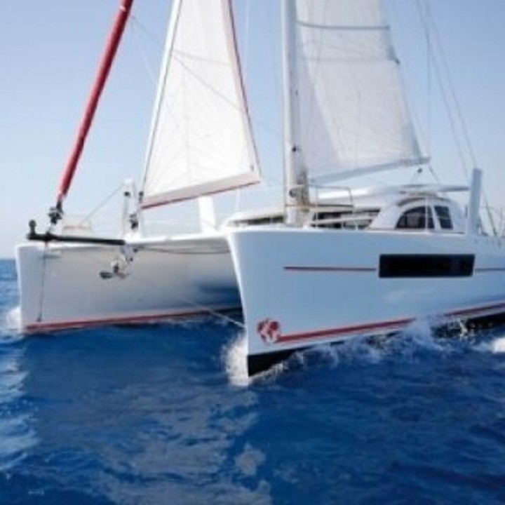 Red - Catana 47 - 1 Filet